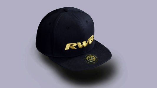 RWB 聯名 OSK 金標平沿帽（可調式）